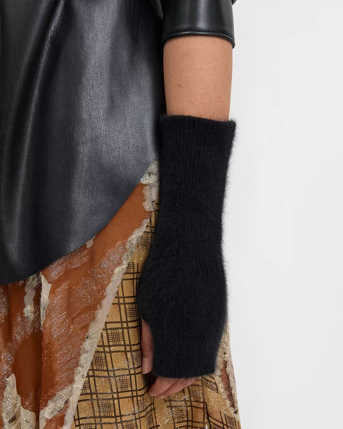 gloves_dolan_2-1.webp Mes Demoiselles Paris Accessories^gloves Dolan